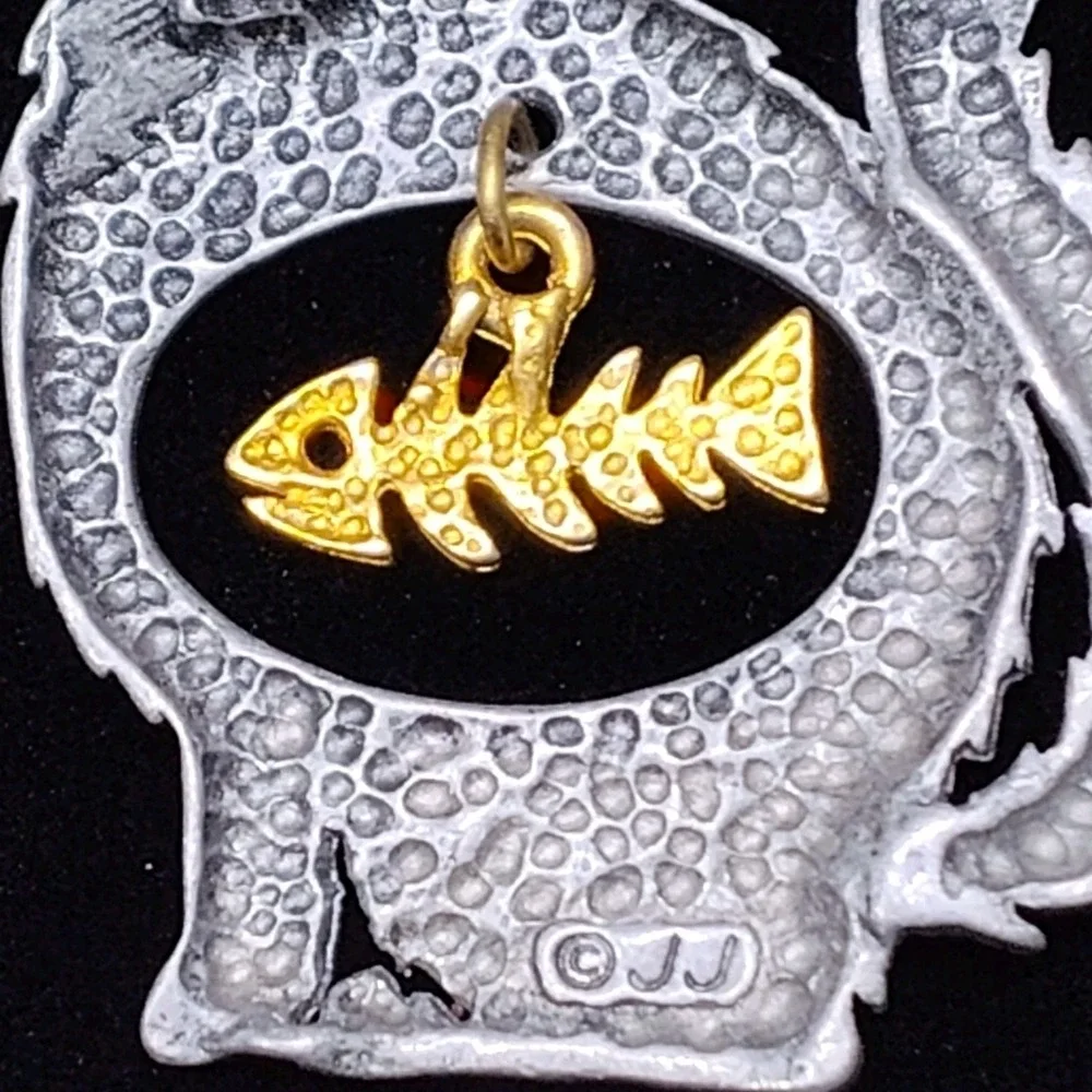 Signed JJ Jonette Vintage Pin Goofy Cat Fish Bone in Stomach Brooch costume TV